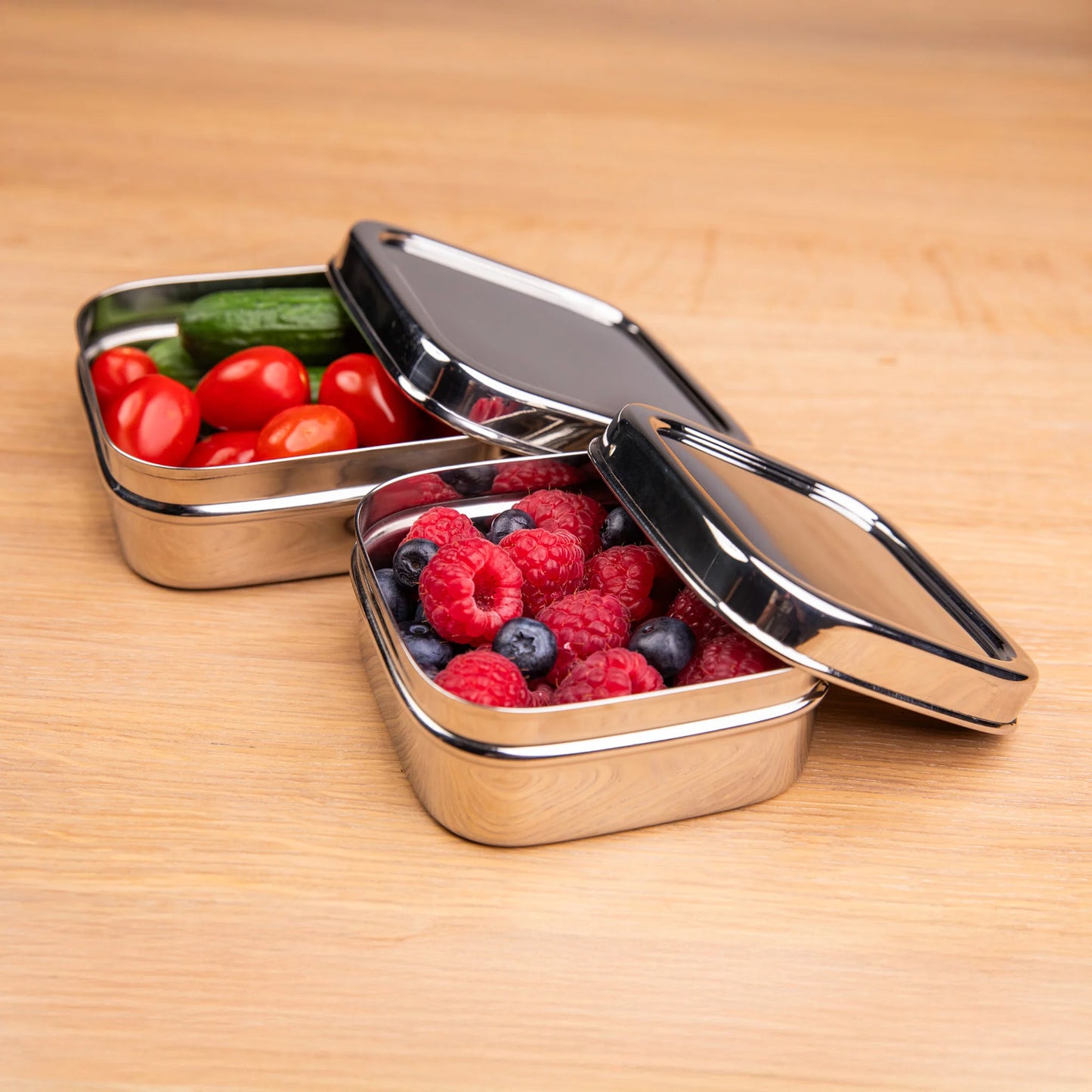Luxury stainless steel fruit bowls / snack boxes (set of 2)